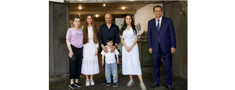 Leyla Əliyeva və Arzu Əliyeva Lənkəranda "ABAD"çı sənətkarın yaradıcılığı ilə tanış olublar